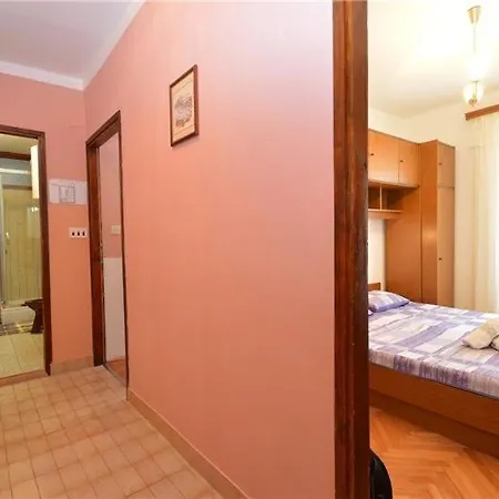 Apartments By The Sea Mali Losinj Апартаменты